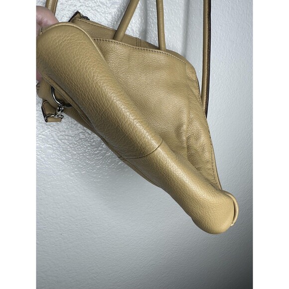 Clarks Leather Shoulder Bag Womens Convertible Purse Striped Lining Tan Pebbled - Picture 5 of 11